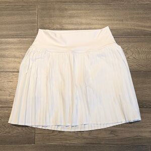 Alo Yoga tennis skirt